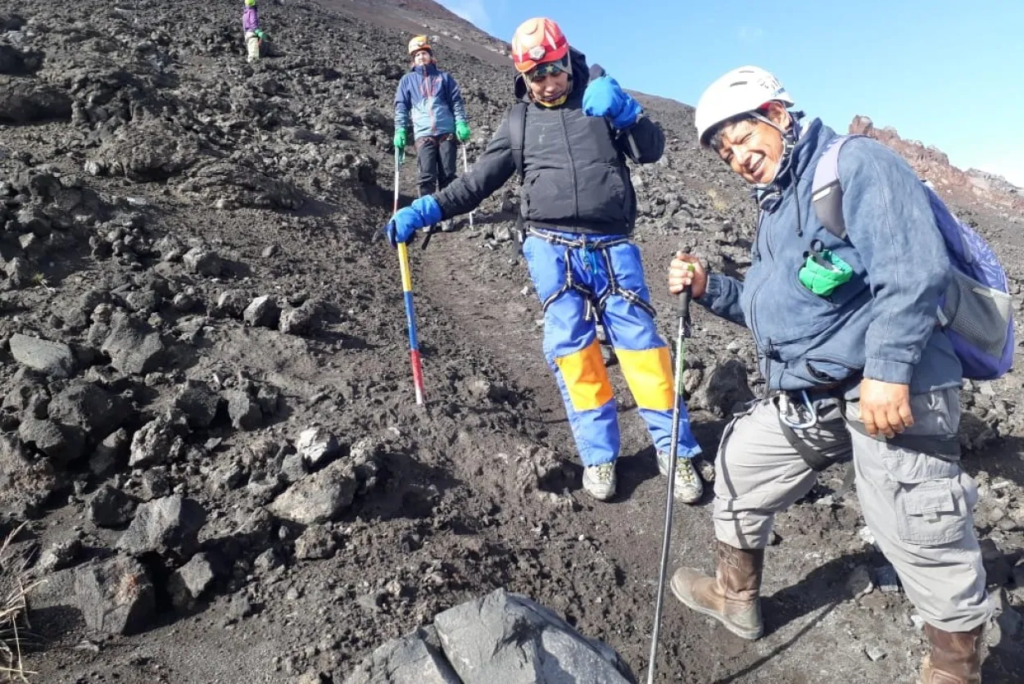 Como visitar os vulcões no Equador? Fazendo uma trilha de 2 dias pelo vulcão Tungurahua