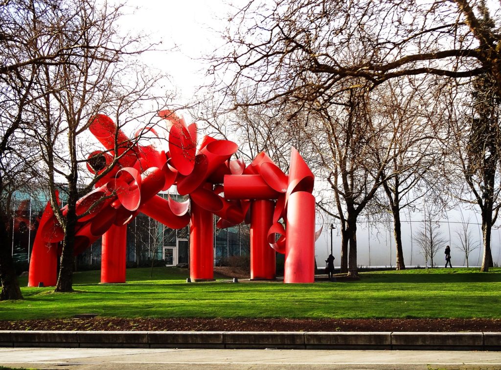 Passe a tarde no Museu do Voo e curta a arte ao ar livre também no Olympic Sculpture Park
